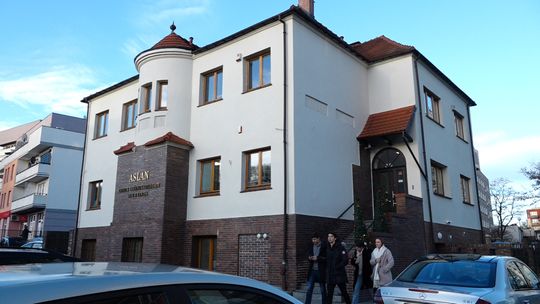ASLAN WYPRZEDZIŁ I LO W RANKINGU PERSPEKTYW
