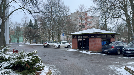 BĘDĄ ZMIANY PRZY SP1. NOWY DOJAZD I PARKINGI