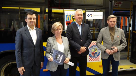 BĘDZIE WOZIŁ POLSKIE I UKRAIŃSKIE DZIECI WE LWOWIE