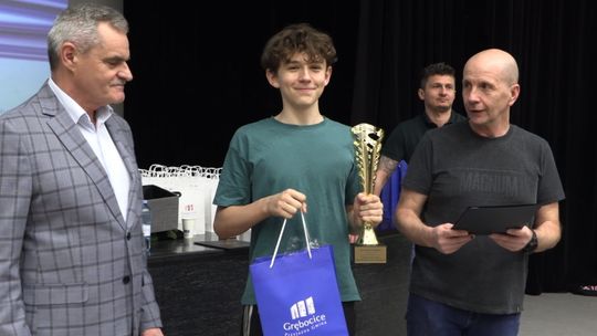 BLISKO SETKA SZACHISTÓW WALCZYŁA O PUCHAR WÓJTA GRĘBOCIC