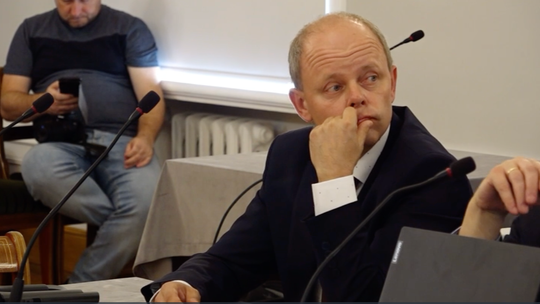 BRAT BURMISTRZA OPUSZCZA KLUB, A TEN ZMIENIA NAZWĘ