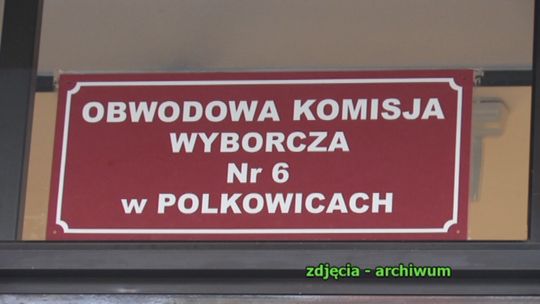 BURMISTRZ PUŹNIECKI PYTA O WYBORY - Czeka na odpopowiedź komisarza wyborczego w Legnicy.