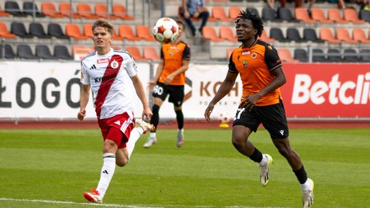 Chrobry pokonał ŁKS Łódź 2:1.