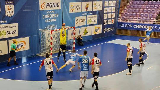 Chrobry pokonuje Stal po trudnej końcówce