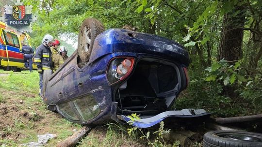 Dachował w rowie. 19-latek nie miał prawa jazdy i był po narkotykach