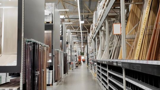 Dlaczego warto wybrać hurtownię budowlaną Sewera do swojej inwestycji?