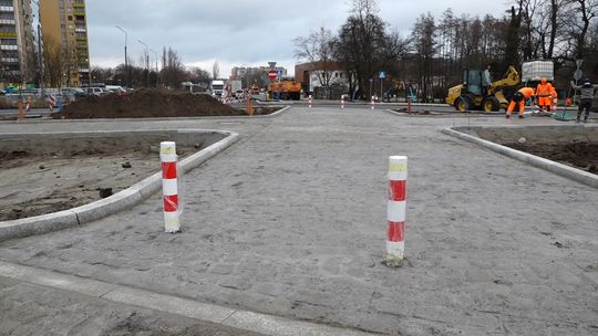 DO TRZECH RAZY SZTUKA? RONDO ZNÓW NA PLAKACIE RAFAELA ROKASZEWICZA