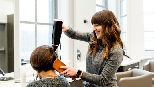 Dobry salon fryzjerski - czyli jaki?