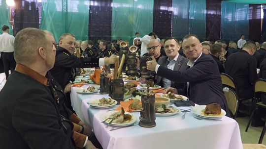 DOŁOWI Z SIERPOLU I RUDNEJ ZAMKNĘLI CZAS BARBÓRKOWEGO ŚWIĘTOWANIA