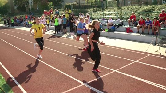 DOPISAŁA FREKWENCJA I WYNIKI. Zawody sportowe z udziałem szkolnej młodzieży.