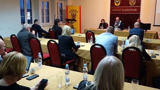 DUDKOWIAK: REMONT SZKÓŁ JEST ZAGROŻONY