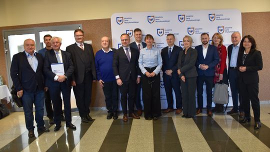 Dwie konferencje jednego dnia