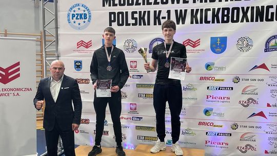 Dwie walki, dwa nokauty techniczne. Złoto dla zawodnika Armii Polkowice