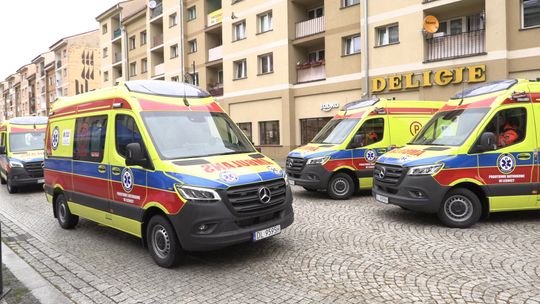 DZIEWIĘĆ NOWYCH KARETEK DLA REGIONU