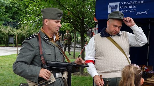 EDUKACJA POPRZEZ HISTORIĘ