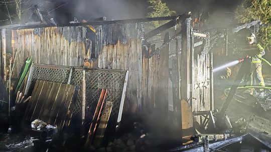 EKSPLOZJA PIECA, POŻAR I DWIE OSOBY RANNE