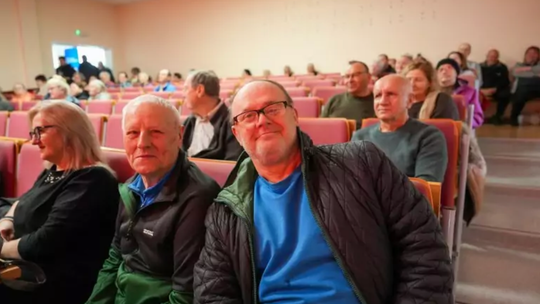 Emeryci i renciści z wielkanocnym wsparciem. Spotkanie i integracja