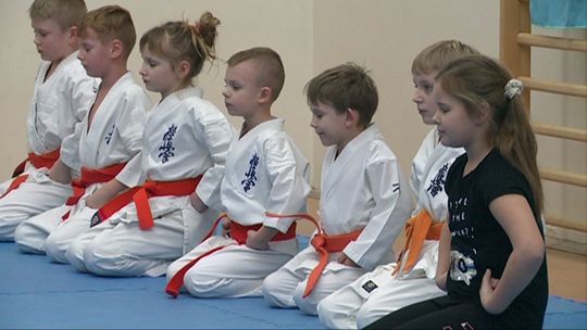 FERIE Z KARATE