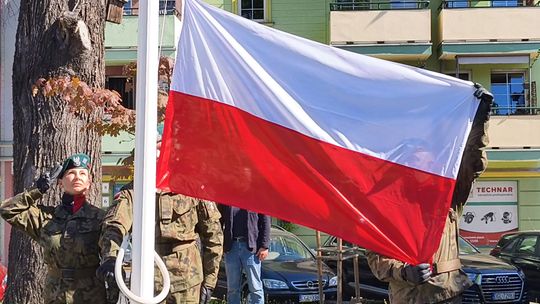 GŁOGÓW ŚWIĘTOWAŁ DZIEŃ FLAGI