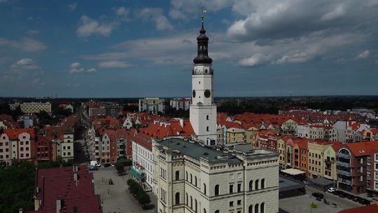 GŁOGÓW Z REKORDOWYM ZADŁUŻENIEM