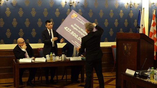 GŁOGOWIANIE BĘDĄ MIELI JUŻ PONAD 200 MILIONÓW DŁUGU