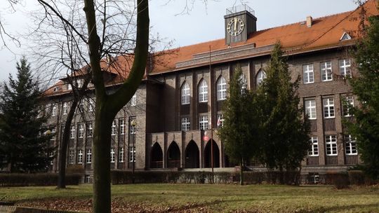 GŁOGOWSKIE SZKOŁY CZEKAJĄ NA UKRAIŃSKĄ MŁODZIEŻ