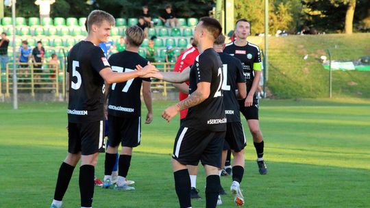 GÓRNIK WYGRYWA I ZNÓW LIDERUJE W SWOJEJ GRUPIE