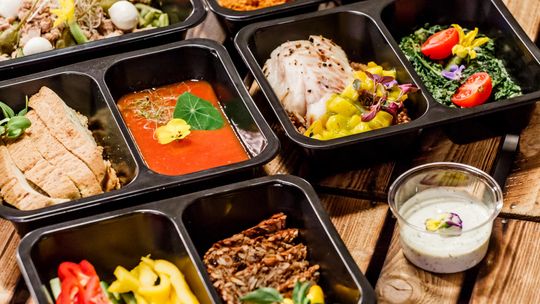 Jaki jest najlepszy sposób na uregulowanie pracy hormonów dietą? 