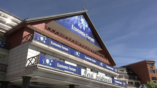 KARPACZ CENTRUM DEBAT O BEZPIECZEŃSTWIE EUROPY