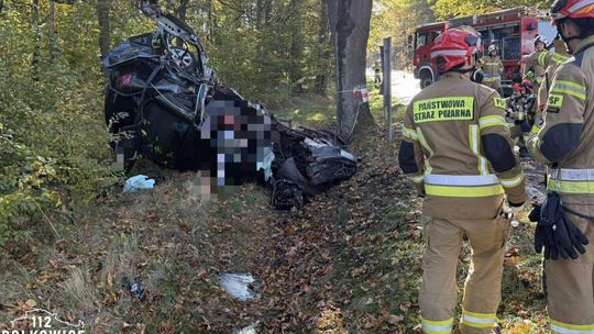Kolejna tragedia w powiecie polkowickim. Kierowca zginął na miejscu