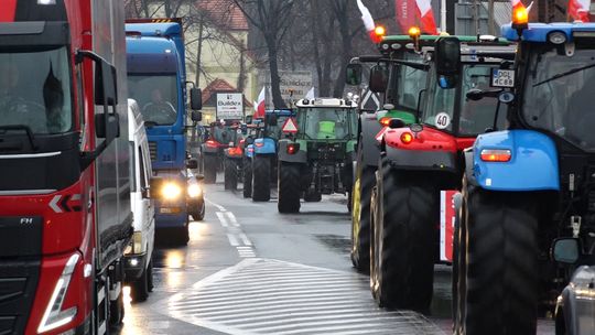 KOLEJNY PROTEST ROLNIKÓW Z OKOLIC GŁOGOWA