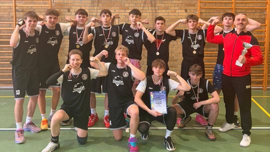 Koszykarze I LO w TOP 4 Dolnego Śląska!