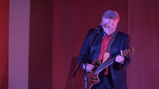 KWIATY I KONCERT DLA MIESZANEK GMINY KOTLA