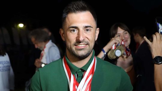 Lekarz ze Szpitala Głogowskiego z ośmioma medalami! Pobił rekord!