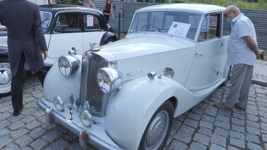 LIMUZYNA Z BLACHY OD SPITFIRE’A