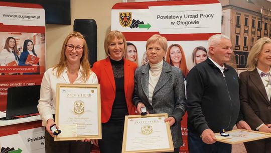Lokalny biznes doceniony. 13 złotych herbów powiatu rozdanych