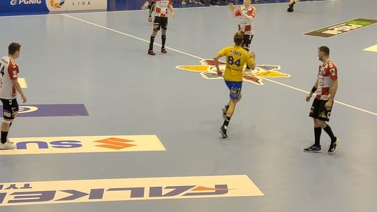 Łomża prowadzi na luzie