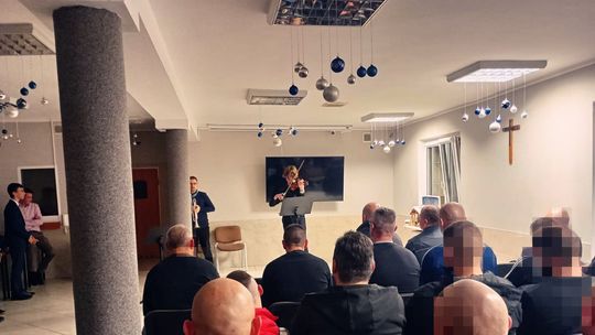 Magia świąt za murami: wyjątkowy koncert w Głogowie
