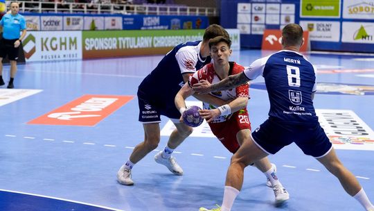 MECZ WYRÓWNANY, CHROBRY ZWYCIĘSKI