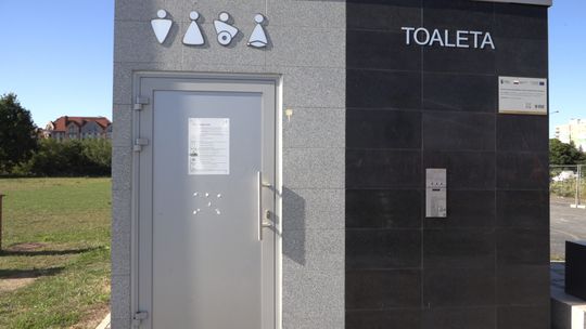 MIASTO PŁACI, ALE NIE WYMAGA, A MIESZKAŃCY KRADNĄ
