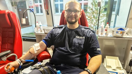Mieszkańcy i policjanci ze Wschowy oddali 10,8 litra krwi