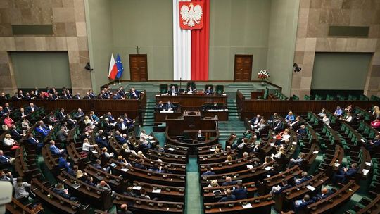 Najnowszy sondaż: kto dziś wszedłby do Sejmu, a kto zostałby prezydentem