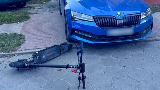 Nastolatka na hulajnodze potrącona przez samochód