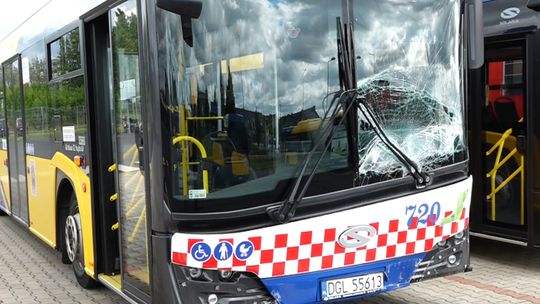 NIEOCZEKIWANY FINAŁ JAZDY AUTOBUSU