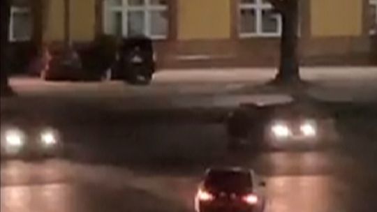 NOCNE RAJDY PO PARKINGU