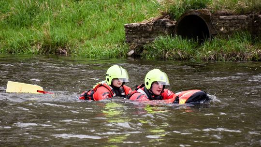 Nocne zaginięcie nad Baryczą. Służby ćwiczyły akcję ratunkową