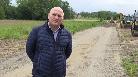 NOWE DROGI I OŚWIETLENIE W OBISZOWIE