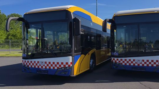 NOWE ELEKTRYCZNE SOLARISY DLA KOMUNIKACJI MIEJSKIEJ
