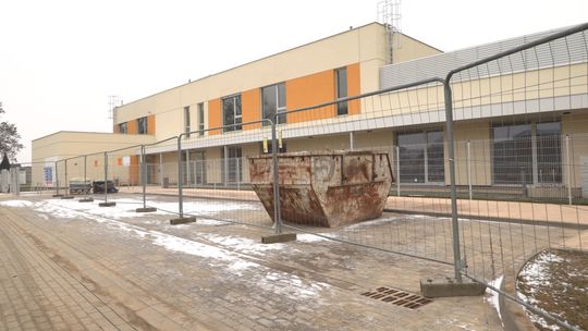 NOWE PRZEDSZKOLE W GRĘBOCICACH PRAWIE GOTOWE