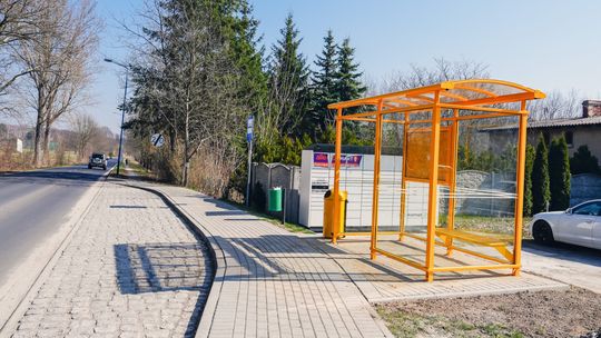 Nowe wiaty w Dąbrowie i Kaźmierzowie